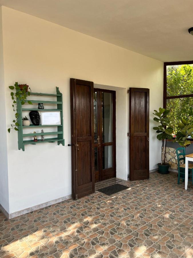 Agriturismo Graziano E Barbara ポルト・コンテ エクステリア 写真